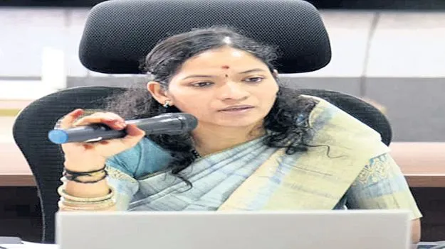 ప్రజలు అప్రమత్తంగా ఉండాలి