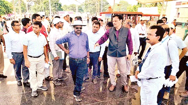 పలాస రైల్వేస్టేషన్‌ అభివృద్ధికి కృషి