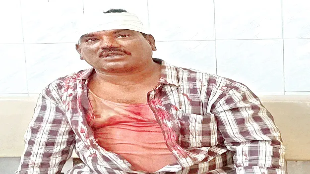  డోలపేటలో కొట్లాట.. ఆరుగురికి గాయాలు 