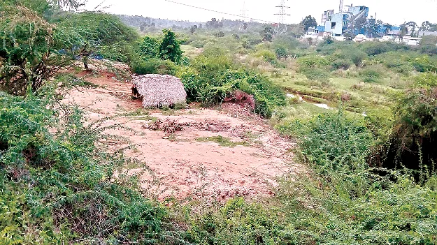 పరిశ్రమలకు నీరు.. ప్రజలకు కన్నీరు