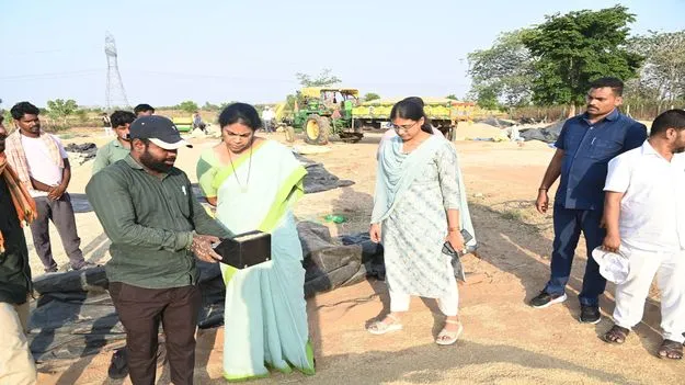 kumaram bheem asifabad- ధాన్యం కొనుగోళ్లు వేగవంతం చేయాలి 