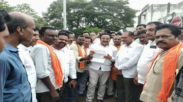 kumaram bheem asifabad-రైల్వే బాధితులకు న్యాయం చేస్తాం