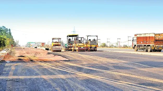 రూ.1,935 కోట్ల రోడ్ల పనులు రద్దు! 