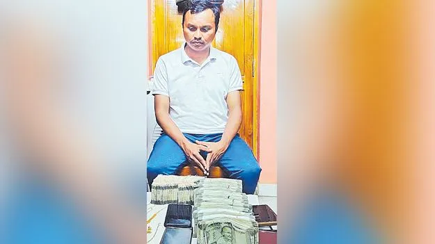 సస్పెండ్‌ అయిన ఎక్సైజ్‌ సీఐపై ఆదాయానికి మించి ఆస్తుల కేసు