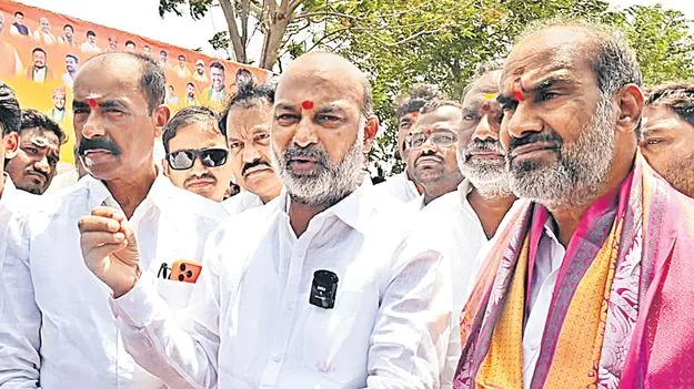 రాష్ట్ర అభివృద్ధికి బీఆర్‌ఎస్‌ సహకరించలేదు