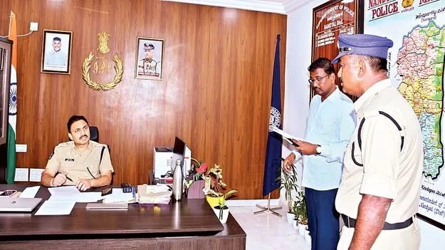  గంజాయి రహిత జిల్లాగా మారుస్తాం 