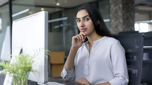 ఆఫీసులో ఇలా...