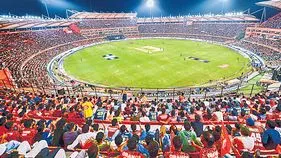 హైదరాబాద్‌లో టీ20, వన్డే