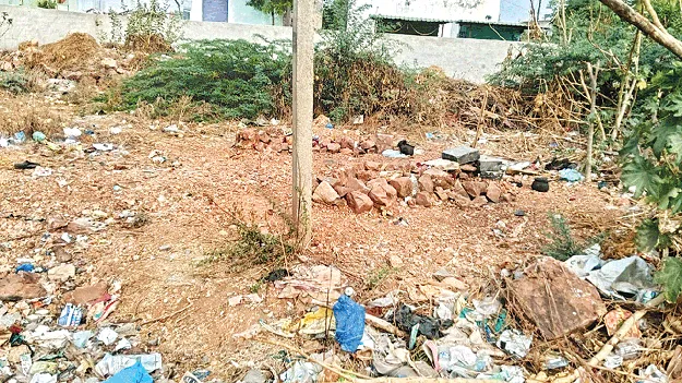 చివరి మజిలీకి ఇబ్బందులు