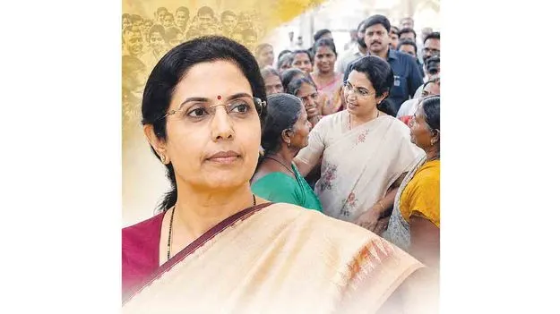 ఆమె... ఎగసిపడే కెరటం కాదు!
