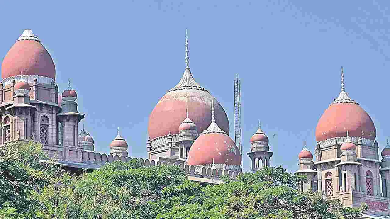 మీరు ఇవ్వరు.. వసూలు చేసుకోనివ్వరు!