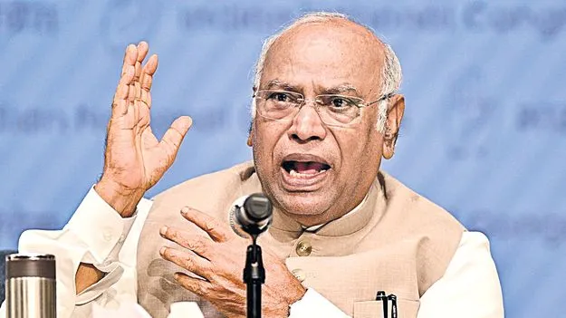 మోదీ ప్రకటనల ఖర్చే 5,987 కోట్లు