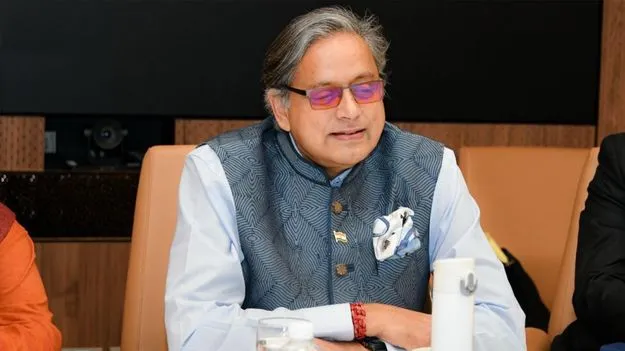 అనవసరంగా రుద్దుతున్నారు!