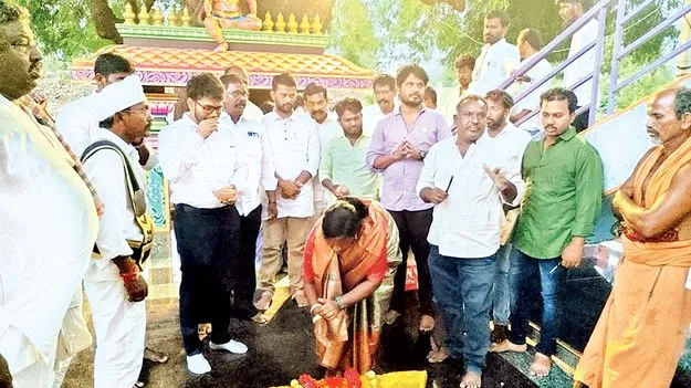 దళితులకు ఆలయ ప్రవేశం 