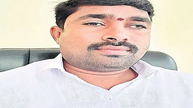 మాజీ కౌన్సిలర్‌ ఆత్మహత్య