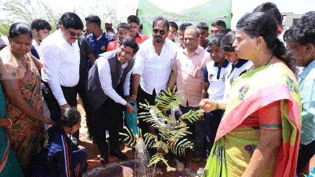 పర్యావరణ పరిరక్షణలో యువత భాగస్వామ్యం అవసరం