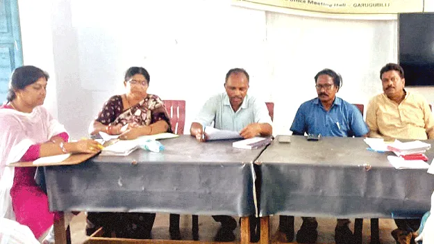 ‘వేతనదారుల సంఖ్య పెంచాల్సిందే..’