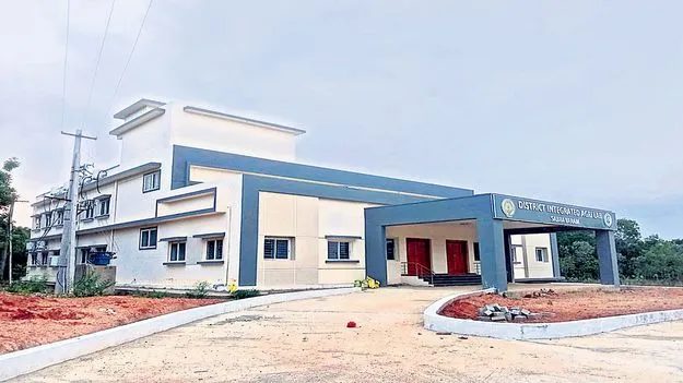 అన్నదాతల సేవలో...