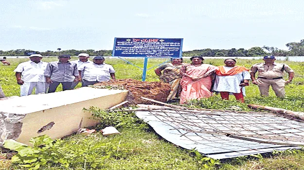 ఆ భూమి దుప్పాడ రామాలయానిదే 