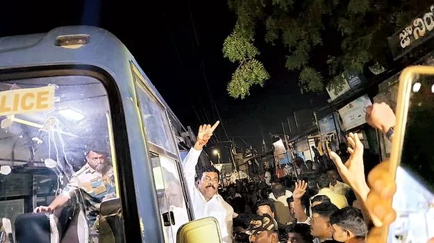 ఆలూరు ఎమ్మెల్యే విరూపాక్షి అరెస్టు