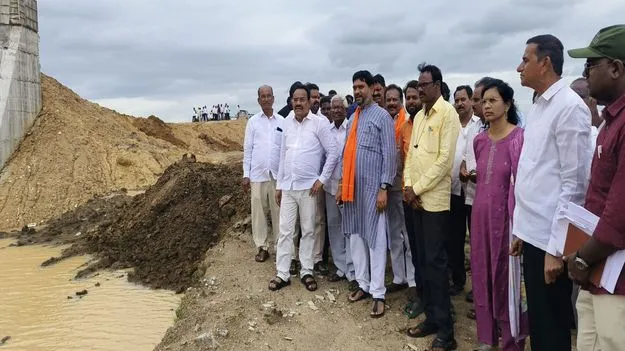 kumaram bheem asifabad-  వంతెన పనులు త్వరగా పూర్తి చేయాలి