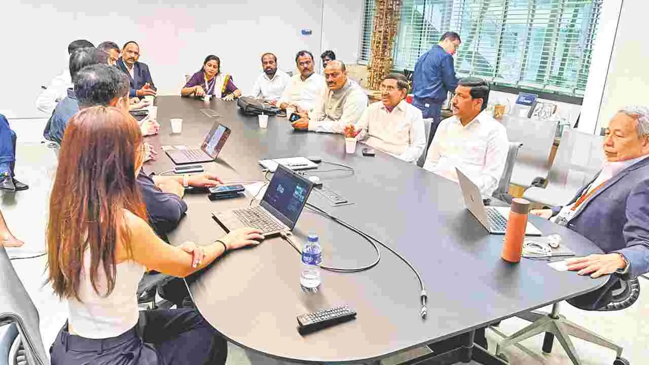 రెండో రోజు సింగపూర్‌లో ఏపీ మంత్రులు