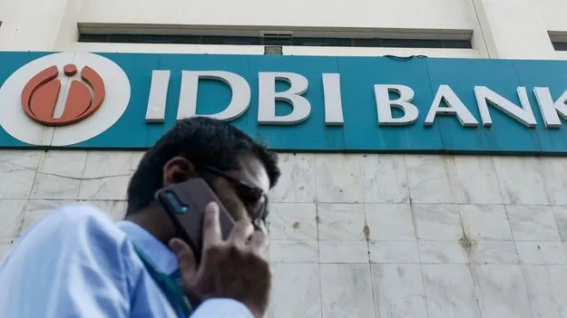 ఐడీబీఐ బ్యాంకు కోసం రివైజ్డ్‌ బిడ్స్‌ !