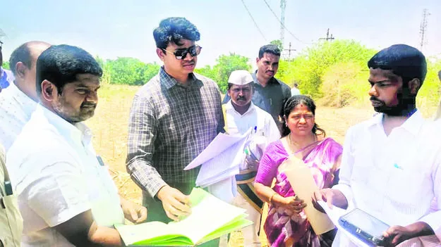 JC: రీసర్వేని సక్రమంగా నిర్వహించాలి: జేసీ