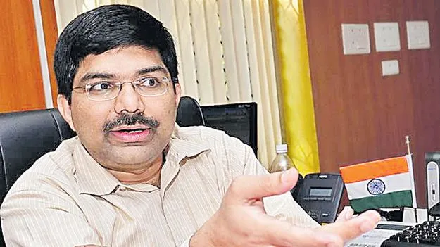 ఖతార్‌లో భారత రాయబారిగా శ్రీకర్‌రెడ్డి