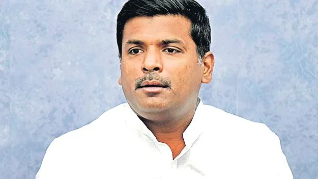 వలంటీర్‌ వ్యవస్థ వల్లే ఘోర ఓటమి