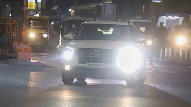 హైబీమ్‌ లైట్లతో అధిక ప్రమాదాలు