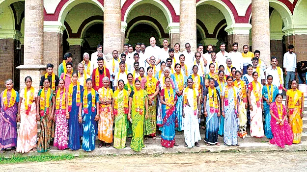 వైసీపీ నుంచి టీడీపీలోకి..