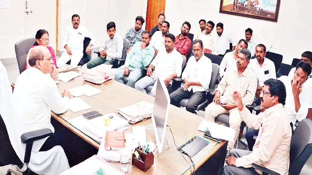 పార్టీలు సహకరిస్తేనే పారదర్శక ఓటరు జాబితా 