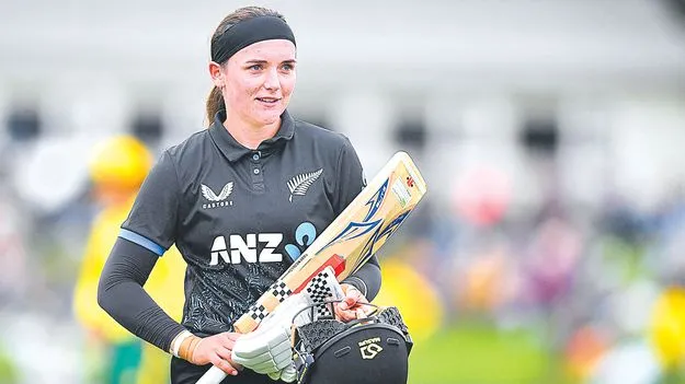 కివీస్‌ మహిళల కొత్త చరిత్ర