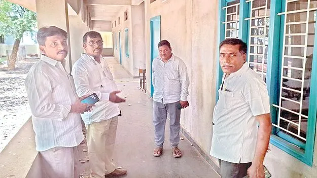  పాఠశాలల అభివృద్ధే లక్ష్యం