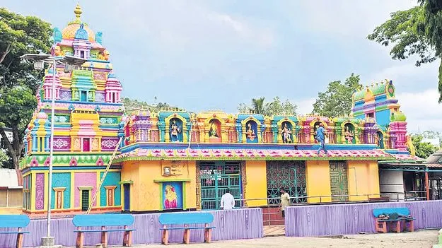 మోదకొండమ్మ ఉత్సవాలకు ముస్తాబు