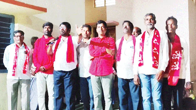 పేదలకు ప్రభుత్వాలు అండగా నిలవాలి