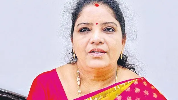 విద్యార్థులకు నాణ్యమైన విద్య, మంచి ఆహారం: మంత్రి సంధ్యారాణి