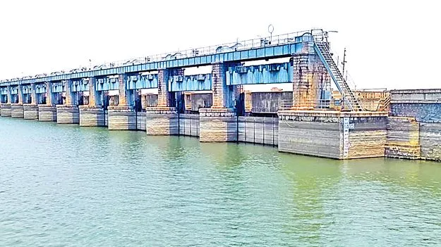 నిజాంసాగర్‌ నిండాపూడిక