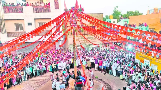 FESTIVAL: ఘనంగా ఉట్లమాను పరుష 