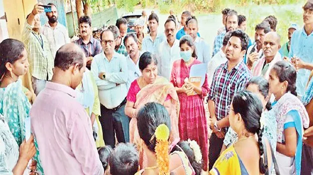 అనుమతుల్లేకుండా వైద్యం చేస్తే చర్యలు..