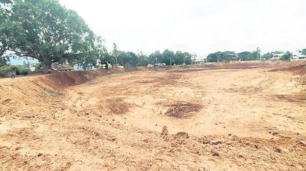 కోమటి చెరువుకు కొత్తరూపు