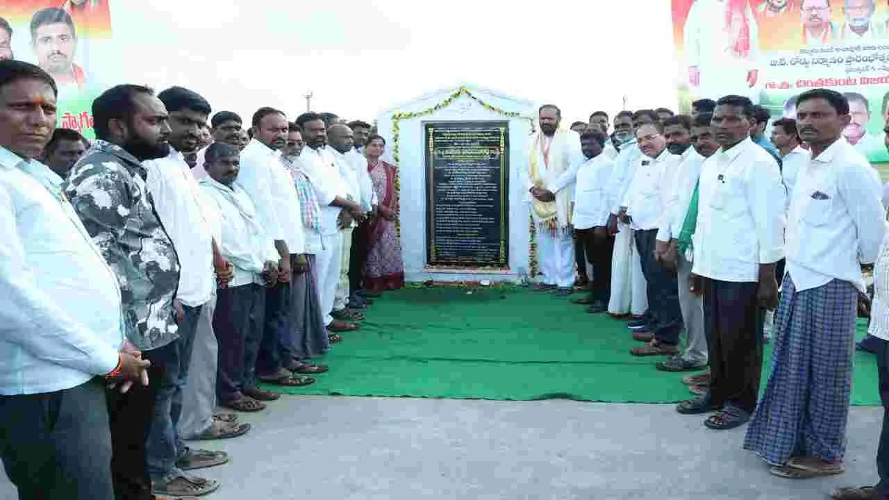 అభివృద్ధి విషయంలో రాజీపడేది లేదు