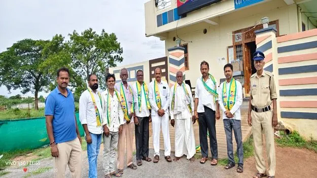 ఇచ్చిన హామీలను వెంటనే అమలు చేయాలి
