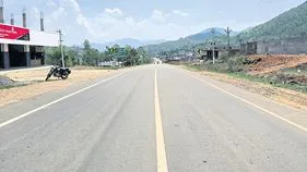 మండుతున్న ఎండలు 