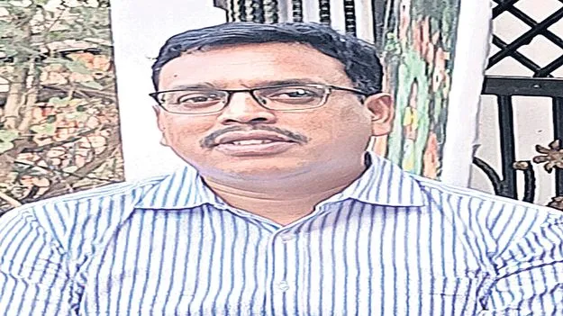 పాడేరు వాసిజి.బాలకృష్ణకు ఐఏఎస్‌ హోదా 