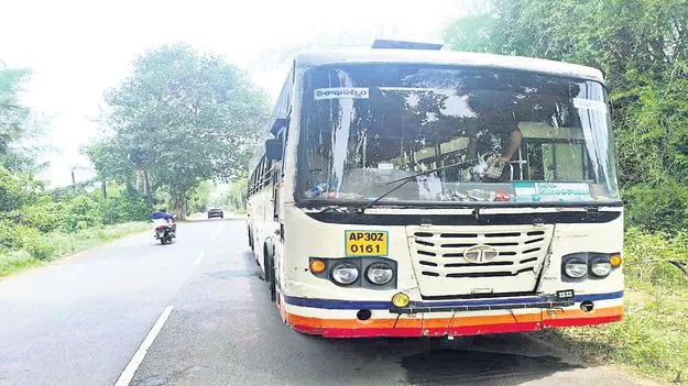 ప్రయాణికుల సహనానికి పరీక్ష