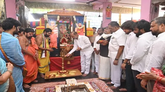 ఘనంగా గణేశ రుద్ర హోమం