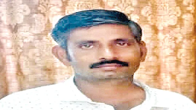 విధి నిర్వహణకు వెళుతూ...