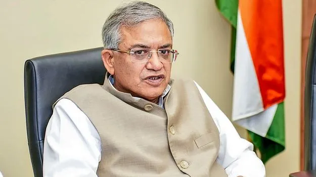 సీఈసీ తొలగింపునకు రాజ్యసభలో విపక్షాల తాజా నోటీసు